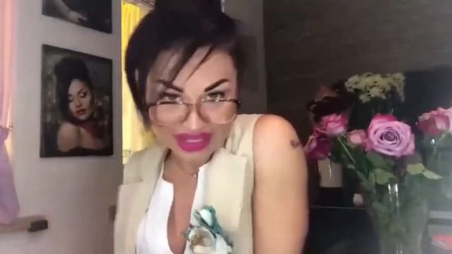 Поэзия о женщинах, как надо было жить !!!!!!!!! смотреть онлайн