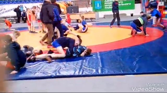 Едем на соревнования по вольной борьбе в город "Раменское" смотреть онлайн