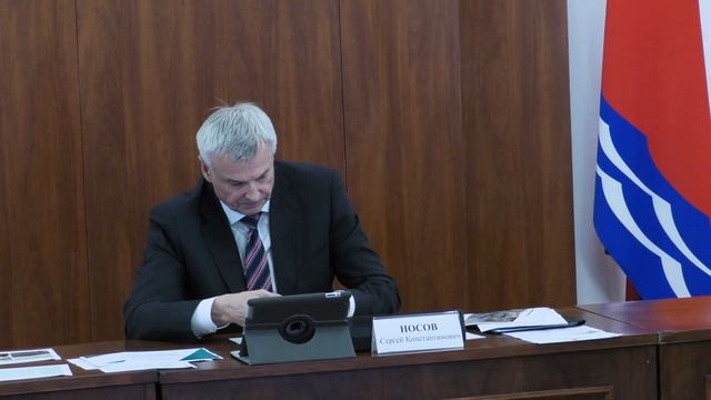 Губернатор Носов разнес дорожников и чиновников за некачественный ремонт