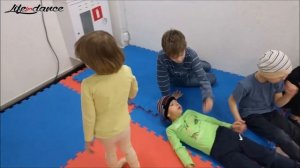 Брейк данс тренировка. Дети 7 лет. Минск. Break dance training. Children 7 years. Minsk