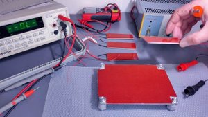 Греющая силиконовая пластина 12 В, 9 Вт, 130°С.