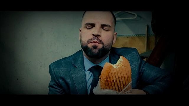кино дома.