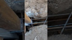 Как легко и быстро поставить бетонный забор.