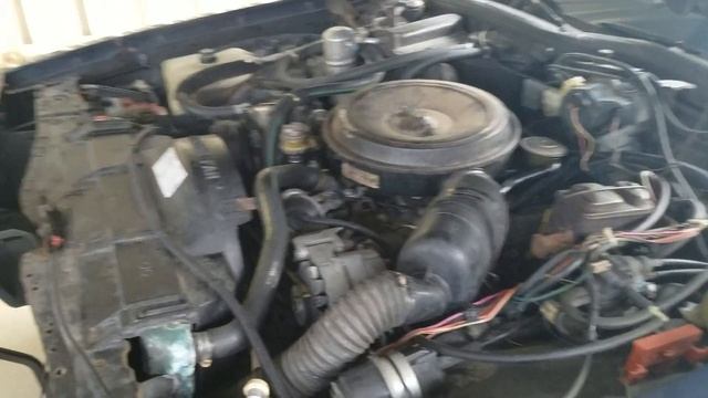 1981 Oldsmobile Ninety-Eight Regency DIESEL смотреть онлайн