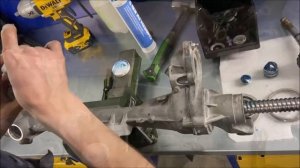 Ремонт рулевой рейки Форд Фокус 3 / Ford Focus 3 в СПб. Замена подшипника.