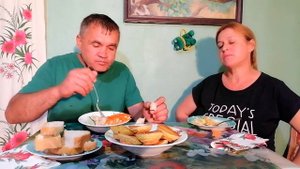 Жена решила сесть на диету. Приятного аппетита