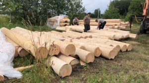 Выгрузка оцилиндрованного бревна диаметр 320мм(32см)