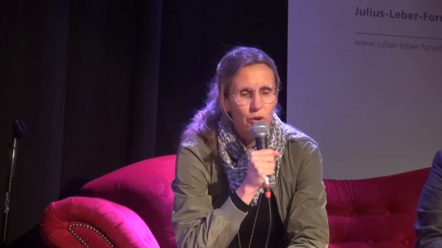 »Katar preist die Kritik aus dem Westen ein« - Highlights von den KatarTalks in Hamburg смотреть онлайн