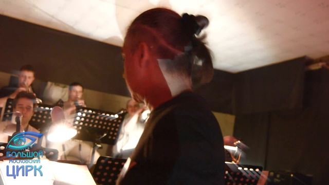 СНЕЖНАЯ КОРОЛЕВА ПОДГОТОВКА смотреть онлайн