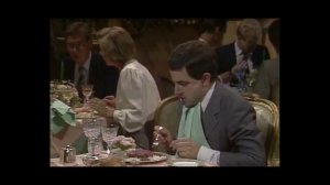 мистер бин и невкусная еда в ресторане часть 2.