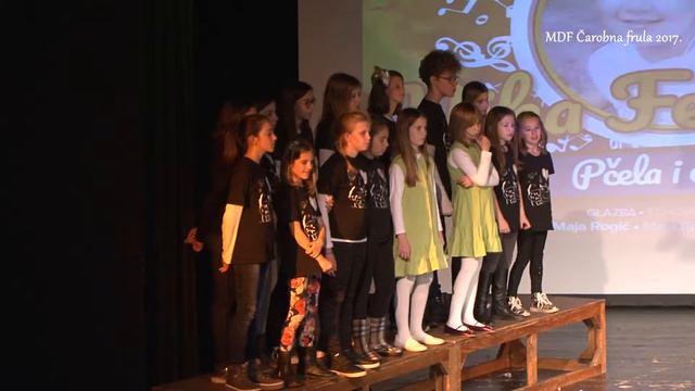 Međunarodni festival Čarobna frula 2017. Nika Ferenčak Pčela i cvijet смотреть онлайн