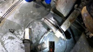 Прицеп Schmitz пробег 700 к  замена сайлентблоков SAF. SKI DOOOO 120 л.с.