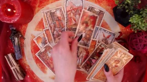 ЕГО ЧУВСТВА КО МНЕ. Онлайн таро расклад. Гадание онлайн. Taro