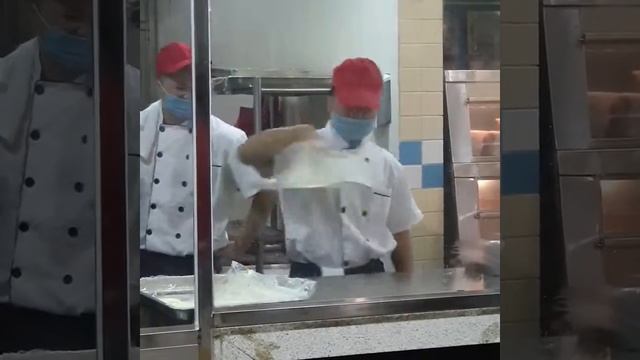 Как раскатать тесто мастер класс от китайского повара смотреть онлайн