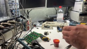 Ремонт осциллографа  Tektronix  за 20 минут (Tektronix TDS220  2 кан. 100 МГц  1 Гвыб/сек)