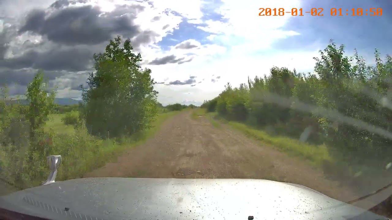 Прокатил  любимую тёщю на  речку. Дорога  удивила.