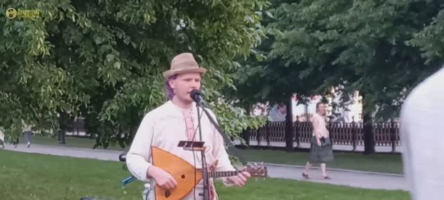 «Ночь темная». Психоделический фолк на улице