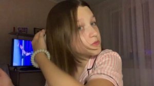 не сплю всю ночь? //*хочу спать*// I don't sleep all night?