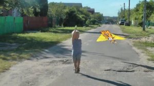 2 июня день запуска бумажного змея и самолётиков. Как запускать воздушного змея. дети запускают зме