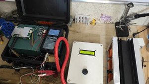 Краткий обзор на сборку литий-железофосфатного аккумулятора 12в 105Ач. Проверка на нагрев пирометро