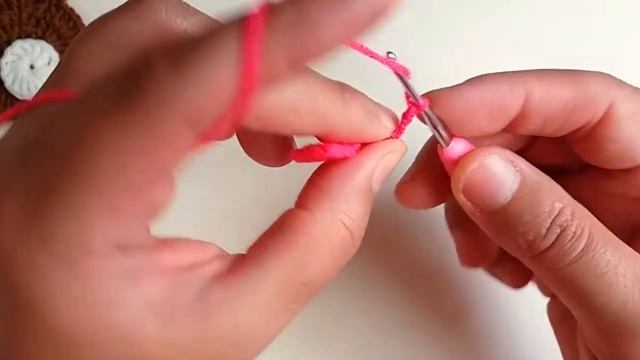 crochet amigurumi Bear keychain | keychain amigurumi tutorial смотреть онлайн