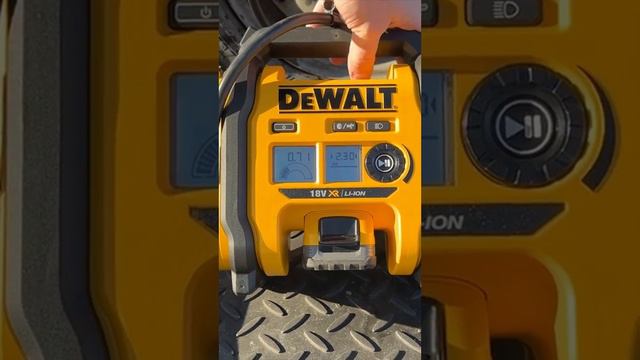 Аккумуляторный компрессор #dewalt DCC018