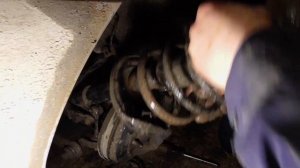 Hyundai Accent - Замена задних стоек ,своими руками.