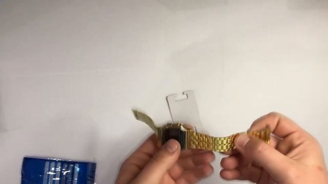 Відео огляд Годинник наручний класичний Casio. Колір золото