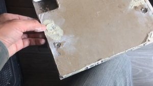 Как сделать Ревизионный люк под плитку своими руками