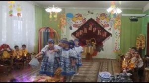 "Сказочная Гжель" - танец девочек в детском саду
