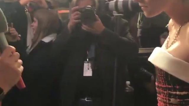 #kristenStewart Interview on the red carpet. #zff2019 #Seberg Via stfglanzundgloria