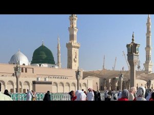 Прямой эфир с мечети Пророка Мухаммада ﷺ | ПроДинМедиа | ProDinMedia