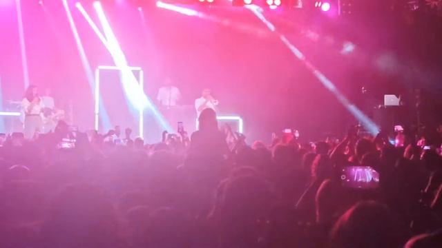 Mon Laferte Madrid 5-9-2022 смотреть онлайн