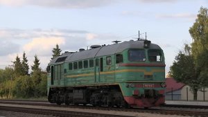 Запуск дизеля тепловоза М62-1244 / M62-1244 awesome engine start and amazing sound!