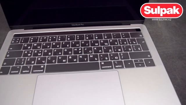 Ультрабук Apple Macbook Pro 13'' Touch Bar i5 Space Grey (MV962) распаковка (www.sulpak.kz) смотреть онлайн