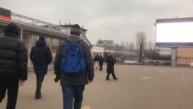 Выход в город через турникеты Балтийского Вокзала смотреть онлайн