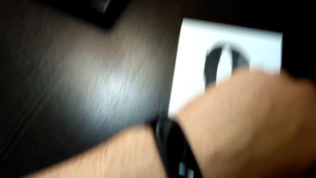 Xiaomi Mi Band 2 смотреть онлайн
