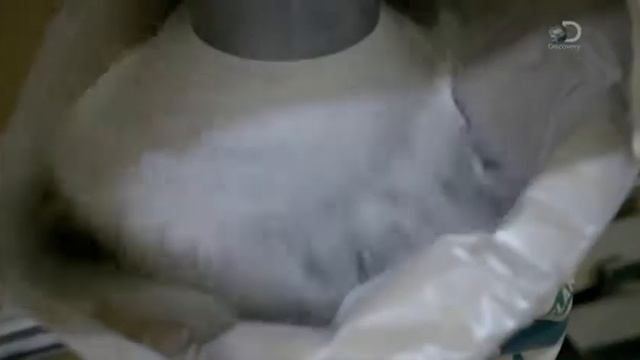 Платья из молока “Сделано из вторсырья“ смотреть онлайн