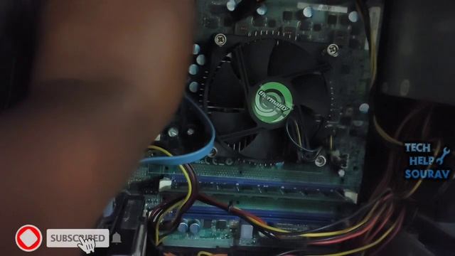 Solved - CPU Fan Not Spinning And No Display | No Signal - Causes & Fixes смотреть онлайн