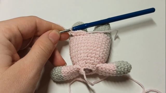 ?ЗАЙКА ВЯЗАНАЯ КРЮЧКОМ?СИМВОЛ 2023ГОДА/crochet bunny смотреть онлайн