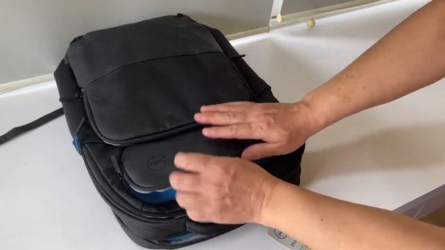 DELL Pro Backpack 17-PO1720P ( CLOSE UP LOOK ) смотреть онлайн