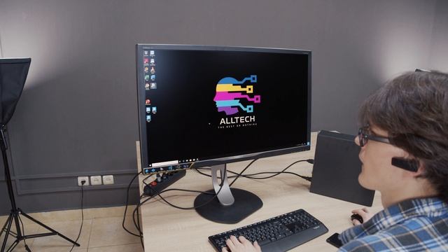 Обзор мини ITX компьютера для Вашего офиса на Intel Pentium G5400 за 240$ | 16000 руб смотреть онлайн