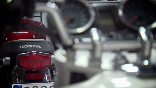 Honda CB 1100 Review
