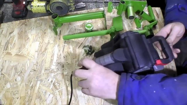 Простой гриндер из ленточной шлиф машинки. смотреть онлайн