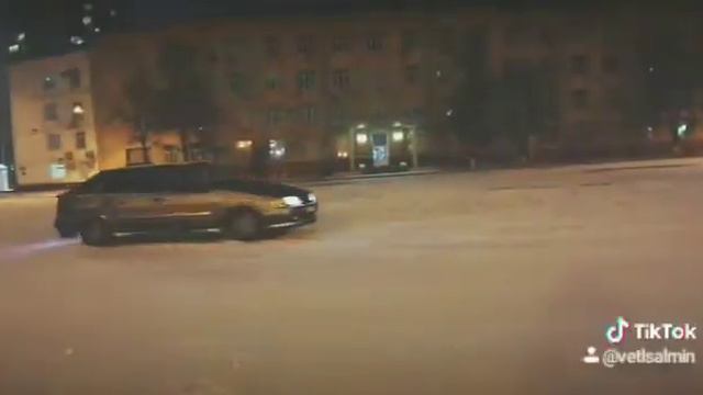 Ваз 2114 РУЧНИК АЙ УЙ - Швырять жопу при помощи ручника.  #ваз2114 смотреть онлайн