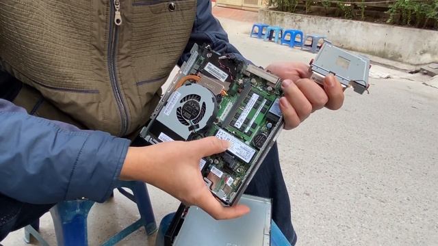 Lenovo thinkcentre M900 gọn gàng mà support cực ổn смотреть онлайн