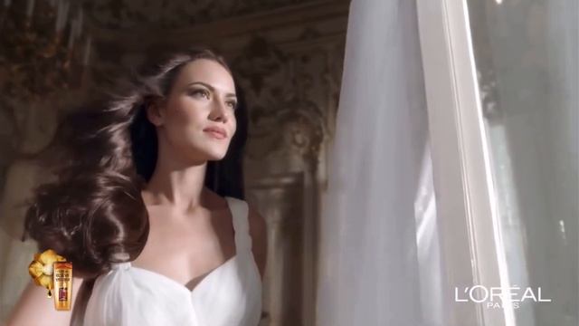 Фахрие Эвджен поет на Французском | Fahriye Evcen смотреть онлайн