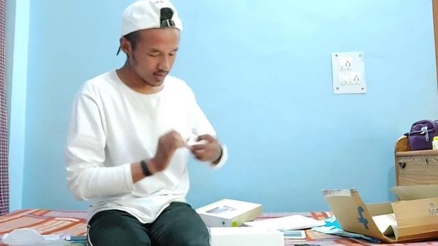 GOT NEW TABLET ? || UNBOXING ACER ONE 10 T8-129L TABLET || Hemu Dugtal смотреть онлайн