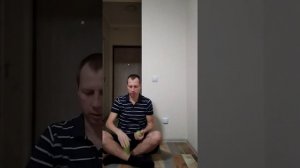 Упражнения с теннисными мячами.