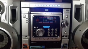 Музыкальный центр LG LM-KW3930